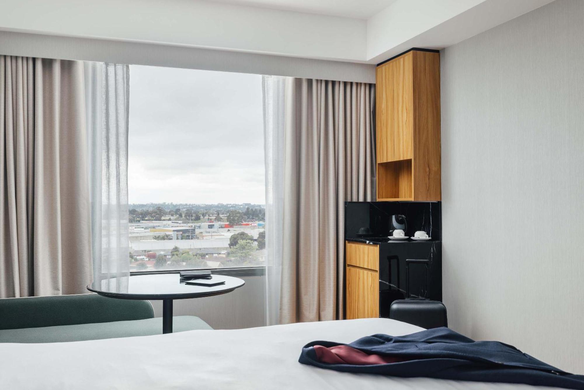 Mantra Melbourne Airport Hotel Exterior photo