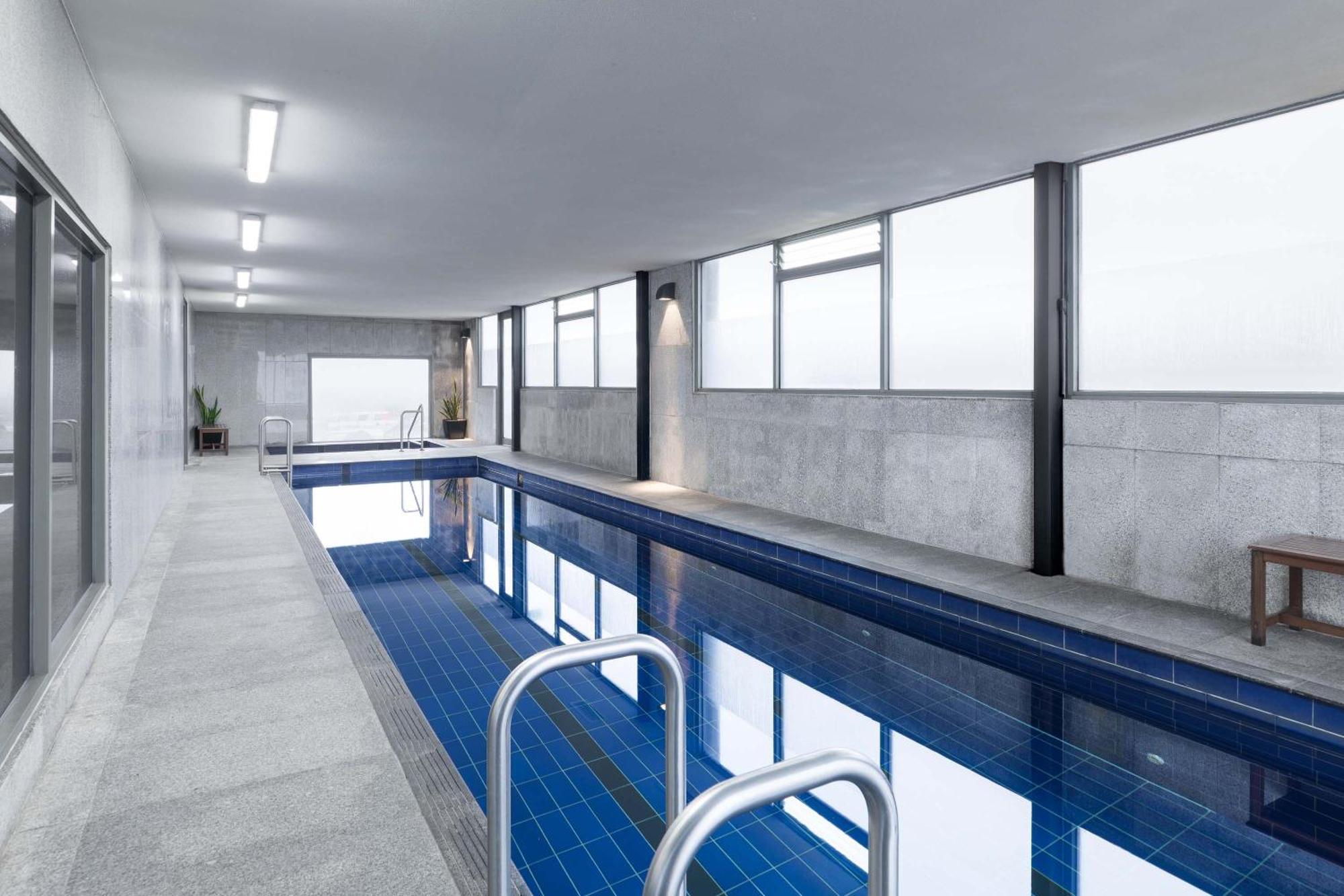 Mantra Melbourne Airport Hotel Exterior photo